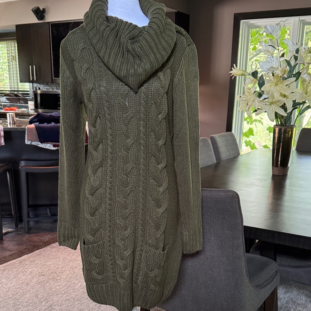 VENUS Olive Green Cable Knit Turtleneck Sweater Dress